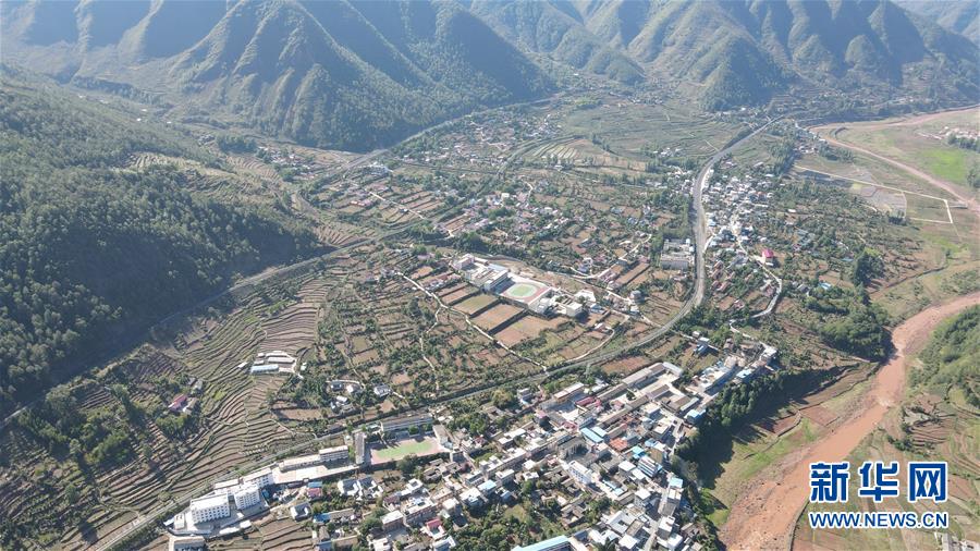 （坐著高鐵看中國&middot;圖文互動）（4）走成昆，感受闖過禁區的光影記錄