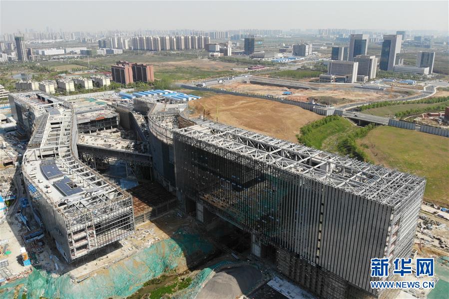 （在習近平新時代中國特色社會主義思想指引下&mdash;&mdash;新時代新作為新篇章&middot;習近平總書記關切事&middot;圖文互動）（5）探&ldquo;微觀世界&rdquo; 抓&ldquo;關鍵變量&rdquo;&mdash;&mdash;我國科學家與量子&ldquo;糾纏&rdquo;的故事