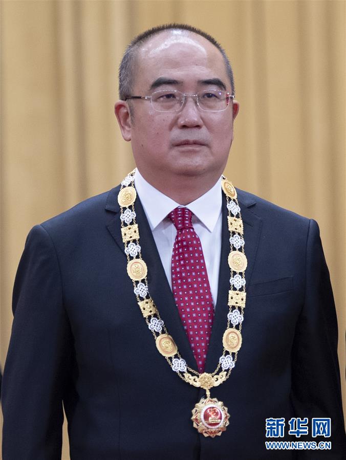 （抗疫先進事跡&middot;圖文互動）（1）張定宇：疫情&ldquo;暴風眼&rdquo;里，&ldquo;漸凍&rdquo;之軀與時間賽跑