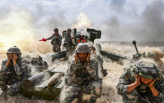 &ldquo;火力-2017&middot;青銅峽&rdquo; 站在怒吼的火炮背后有多震撼？