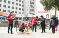 &ldquo;中國(guó)好人&rdquo;組團(tuán)赴徐州學(xué)雷鋒