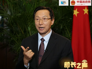 輪作休耕本質(zhì)上是讓耕地休養(yǎng)生息，更重要的是有利于提高糧食產(chǎn)能。