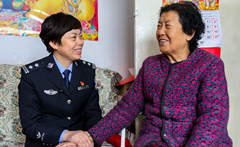 &ldquo;掌上警務室里的聲音，我會帶到北京&rdquo;