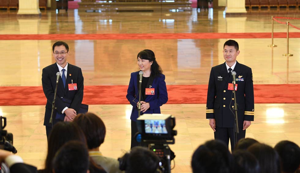 孟祥飛、李媛、曹先建接受采訪