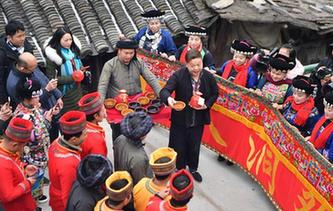 新起點，書寫新時代的新答卷&mdash;&mdash;從2018年全國兩會看決勝全面建成小康社會