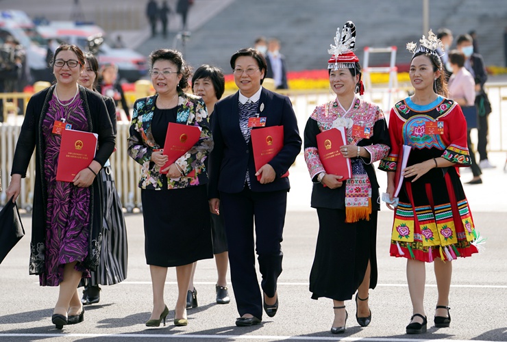 新華社社評：凝心聚力再出發，砥礪奮進新征程 &mdash;&mdash;寫在十三屆全國人大三次會議閉幕之際