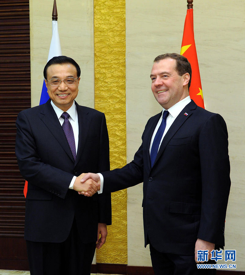 12月15日，中國國務院總理李克強在阿斯塔納會見俄羅斯總理梅德韋杰夫。 新華社記者 饒愛民 攝