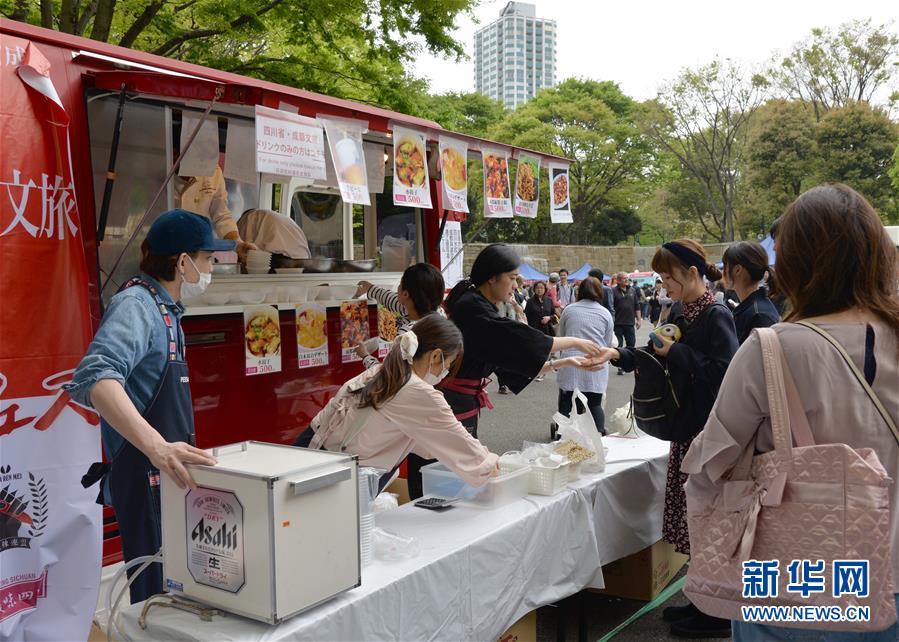 （國際&middot;圖文互動）（1）&ldquo;麻辣革命&rdquo;讓日本人品味舌尖上的四川 