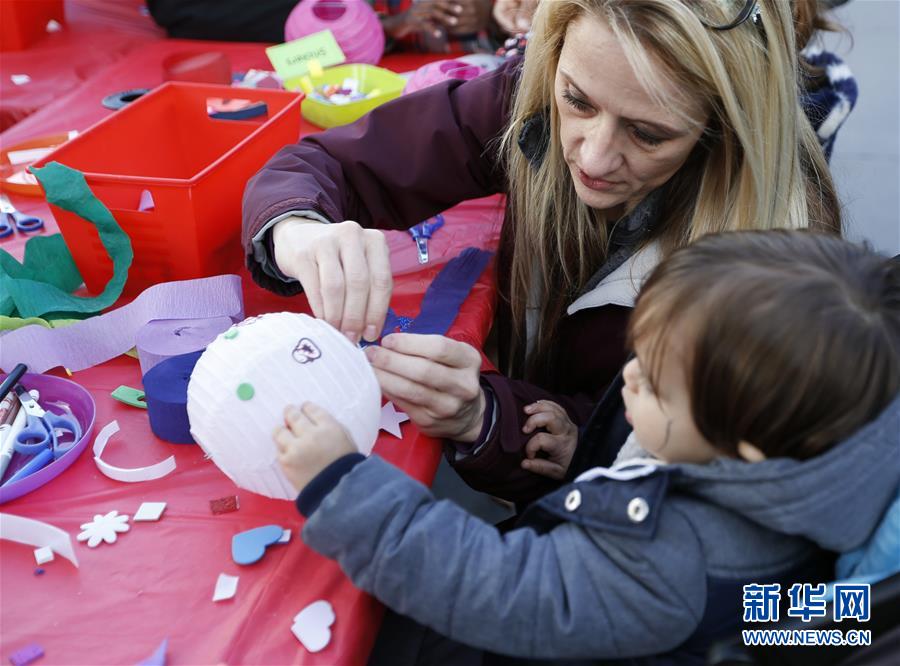 （國際&middot;圖文互動）（3）到洛杉磯農夫市場紅紅火火過大年