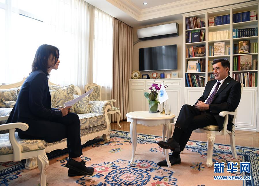 (圖文互動)(3)專訪:上合組織支持構建開放型世界經濟——訪上合組織新任秘書長諾羅夫