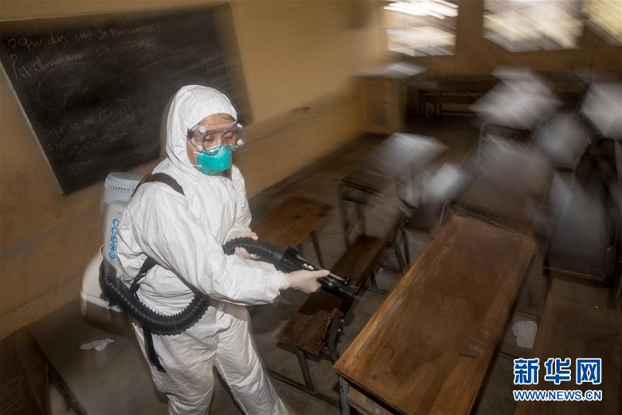 （國際&middot;圖文互動）（2）與時間賽跑&mdash;&mdash;中國救援隊成為莫桑比克災后防疫重要力量