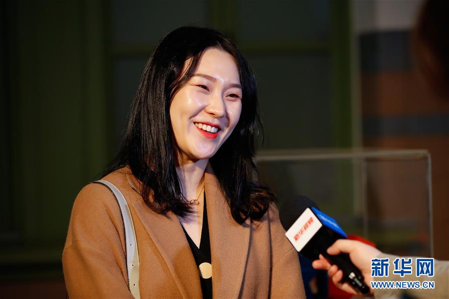 （國際&middot;圖文互動）（3）通訊：敲響半島和平鐘聲&mdash;&mdash;走訪韓朝非軍事區首爾藝術展