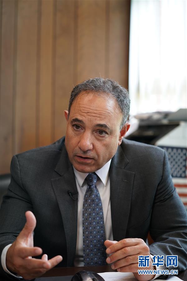 （國際&middot;圖文互動）（1）通訊：安全、好用、實惠&mdash;&mdash;美國電信運營商的華為親體驗