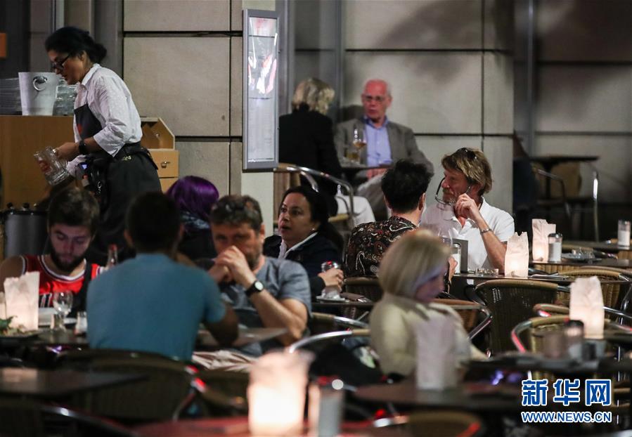 （國際）（3）德國柏林：夜來&ldquo;菩提樹下&rdquo;