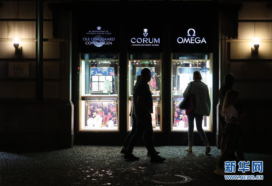 （國(guó)際）（8）德國(guó)柏林：夜來(lái)&ldquo;菩提樹(shù)下&rdquo;