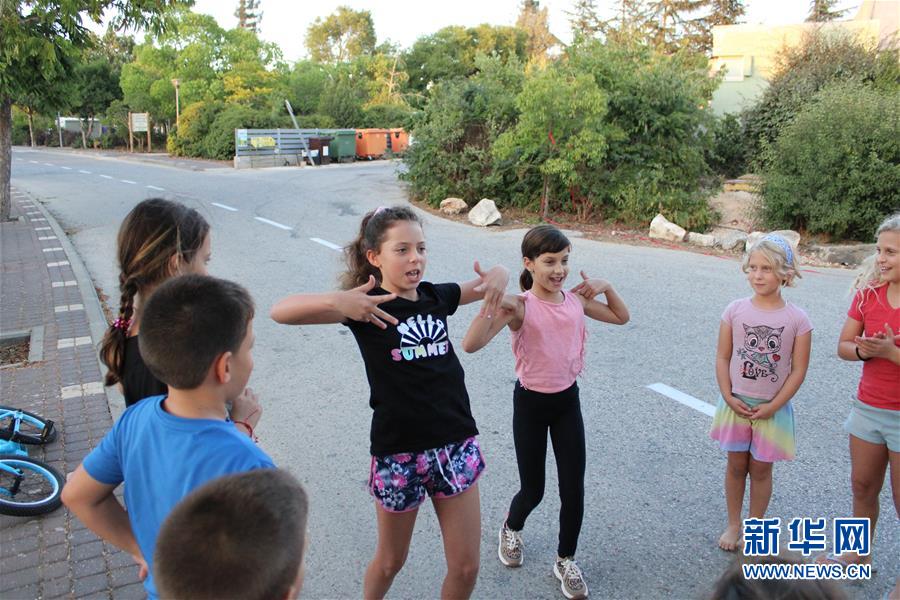 （國際&middot;圖文互動）（3）通訊：以黎邊境防空洞里的舞蹈課