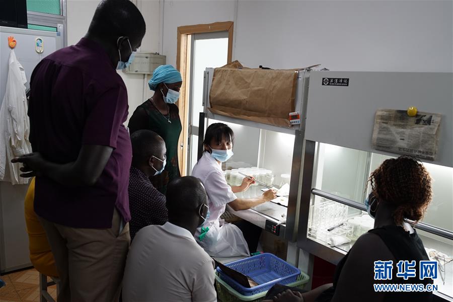 （在習(xí)近平新時(shí)代中國(guó)特色社會(huì)主義思想指引下&mdash;&mdash;新時(shí)代新作為新篇章&middot;總書記關(guān)切開放事&middot;圖文互動(dòng)）（7）來中國(guó)&ldquo;學(xué)種地&rdquo;的&ldquo;洋學(xué)生&rdquo;