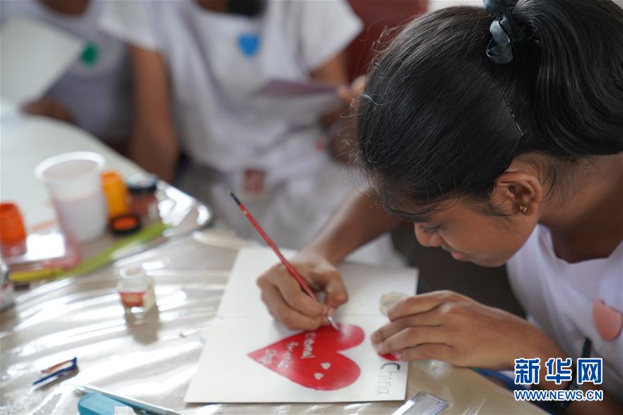 （國際&middot;圖文互動）（1）通訊：&ldquo;愛心是我們抗擊疾病最強的力量&rdquo;&mdash;&mdash;記斯里蘭卡德薇女子學校師生收到彭麗媛復信