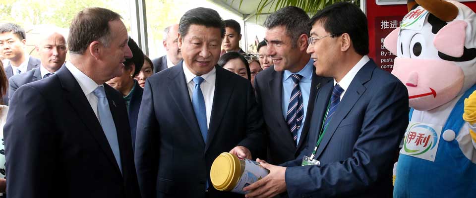 習近平參觀新西蘭農牧業(yè)技術展
