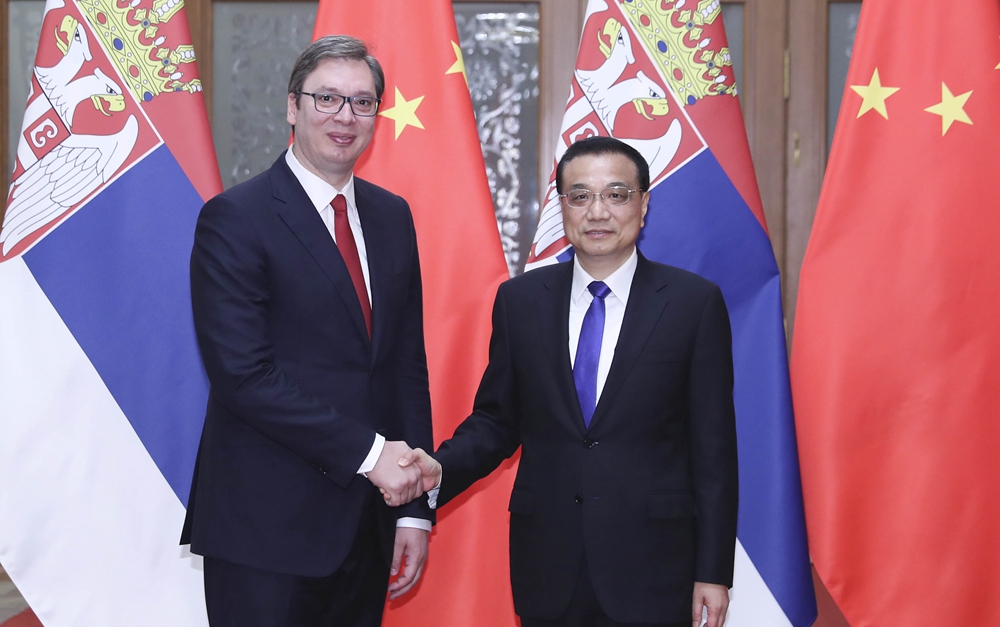 李克強會見塞爾維亞總理、當選總統(tǒng)武契奇